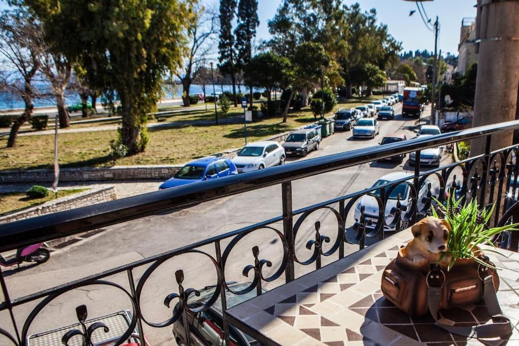 City Center, Sea View Apartment, Amelia! Anemomylos المظهر الخارجي الصورة