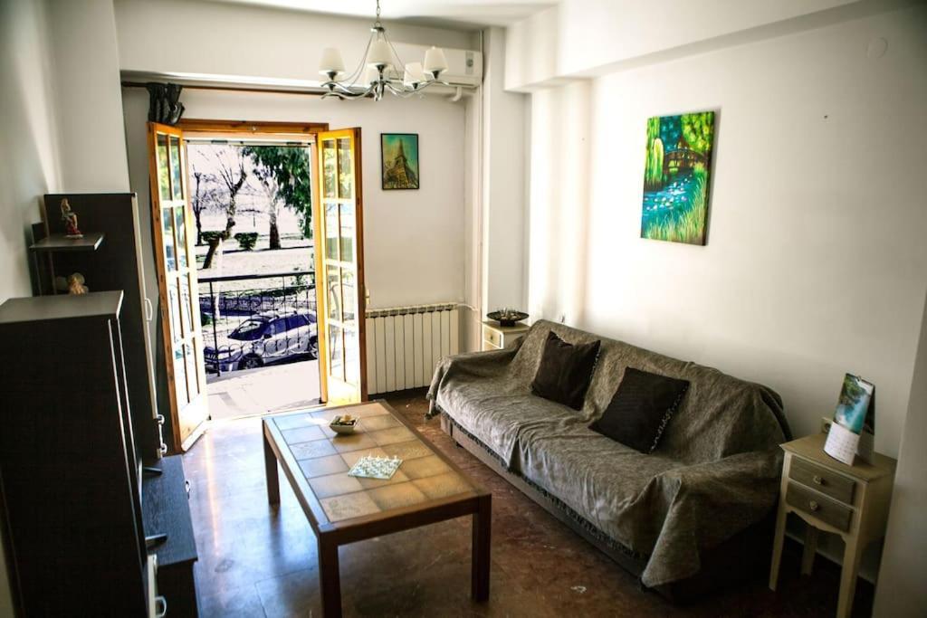 City Center, Sea View Apartment, Amelia! Anemomylos المظهر الخارجي الصورة
